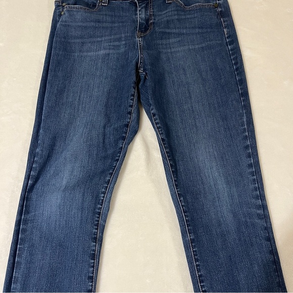 LIVERPOOL JEANS COMPANY Womens Jeans Medium Wash Size 10 - Picture 4 of 16